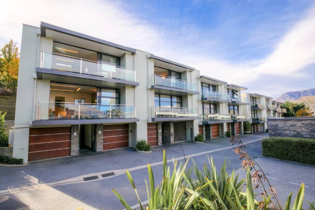 Panorama Terrace Apartments - Element Escapes Queenstown Buitenkant foto